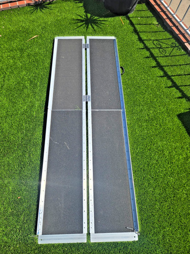Portable aluminum quad fold - portable,